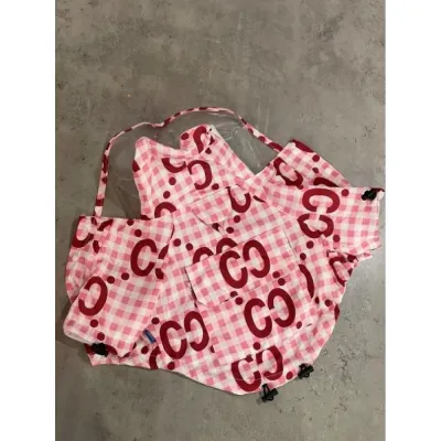 Дощовик для собак і котів GUCCI з капюшоном, з затяжками регулювання на рукавах і животику, рожевий