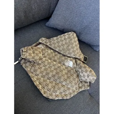 Зимова куртка для собак GUCCI з капюшоном на змійці, з шовковою підкладкою, бежева