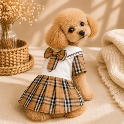 Сукня для собак у клітинку з галстуком і бантом Burberry | Стильний одяг для улюбленців