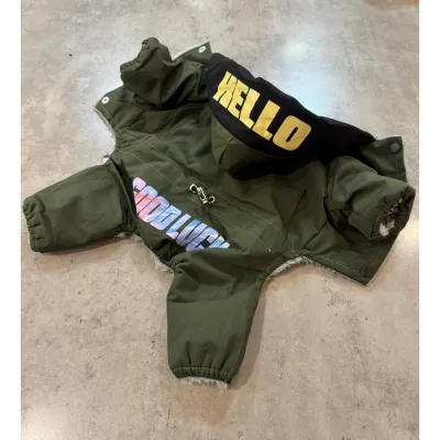 Зимовий комбінезон для собак Hello, Good Luck з кільцем на спинці, зелений