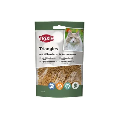 Ласощі Trixie Triangles з курячим філе та котячою м’ятою 50 г