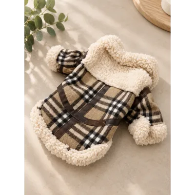 Зимова дублянка Burberry для собак бежева в клітинку з хутром