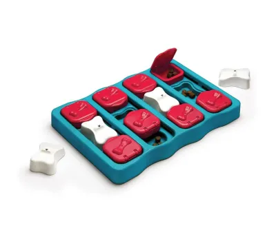 Игрушка интерактивная для собак Nina Ottosson Dog Brick